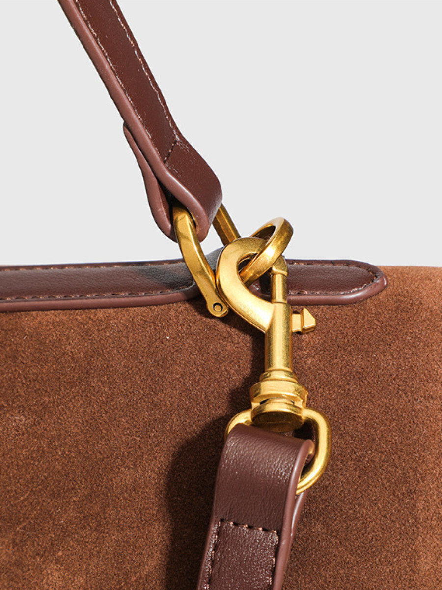 Elegant suede bag